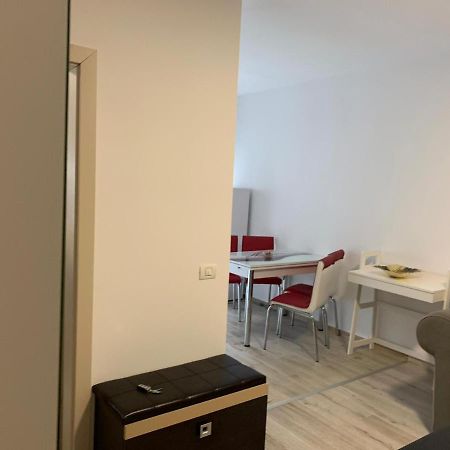 Apartament Cu 2 Camere Nagyvárad Kültér fotó